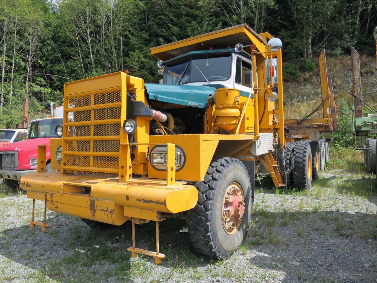 Kenworth 849 Pre Load T/A Off Highway Log Truck & Trailer Forestech