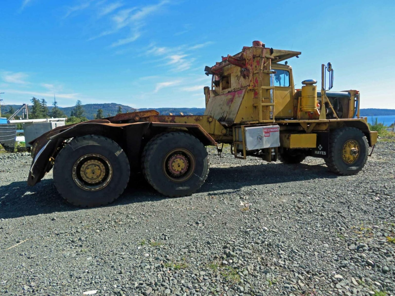 Hayes HDX Pre Load Off Highway Truck Tractor - Forestech Equipment Ltd.