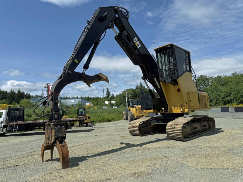 2015 Caterpillar 568LL Heel Boom Log Loader - Image 2
