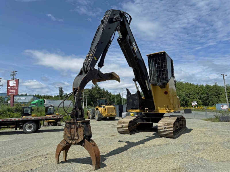 2015 Caterpillar 568LL Heel Boom Log Loader - Image 3