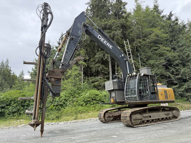 2006 John Deere 270DLC Hydraulic Excavator Drill - Image 2