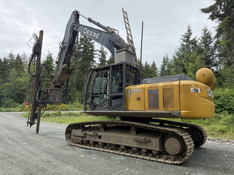 2006 John Deere 270DLC Hydraulic Excavator Drill - Image 16