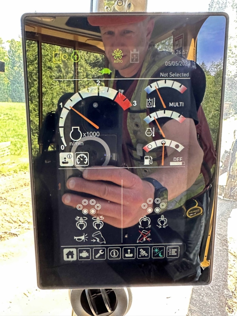 2018 Tigercat 890 Heel Boom Log Loader - Image 36