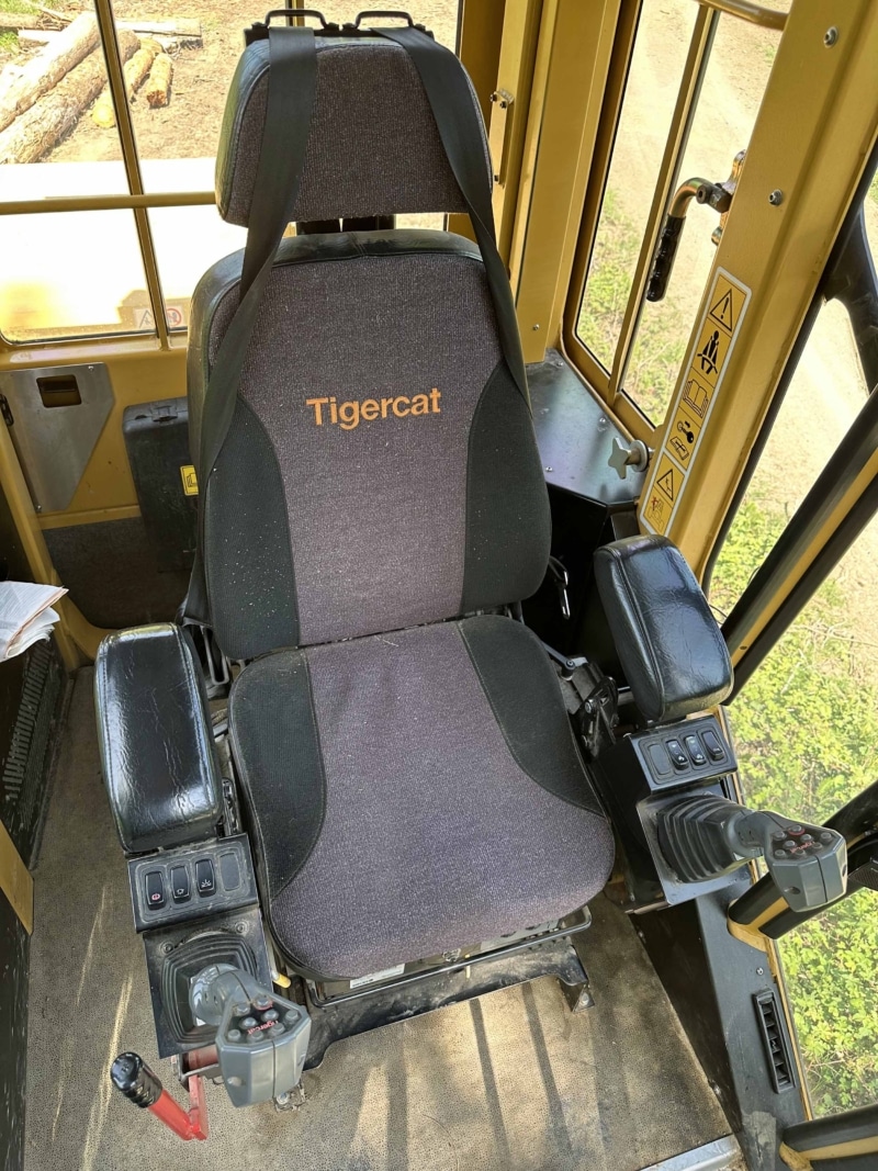 2018 Tigercat 890 Heel Boom Log Loader - Image 35