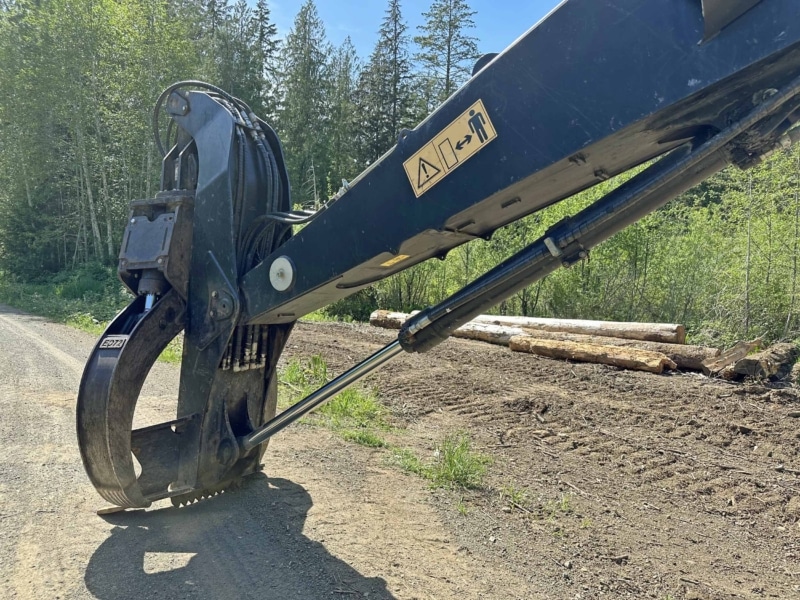 2018 Tigercat 890 Heel Boom Log Loader - Image 26