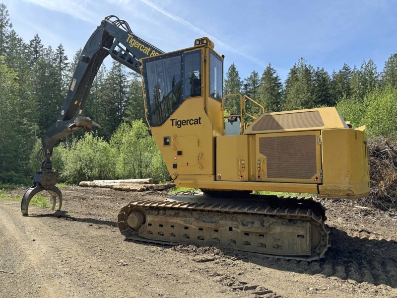 2018 Tigercat 890 Heel Boom Log Loader - Image 18