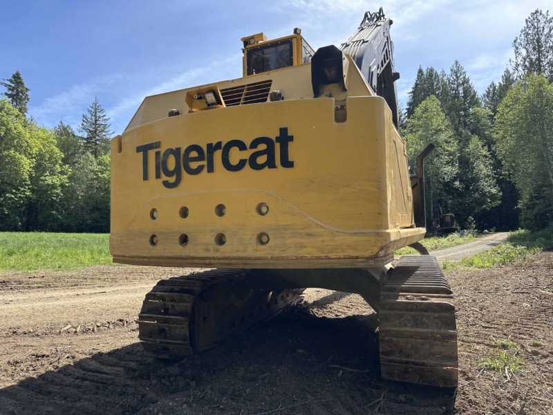 2018 Tigercat 890 Heel Boom Log Loader - Image 14