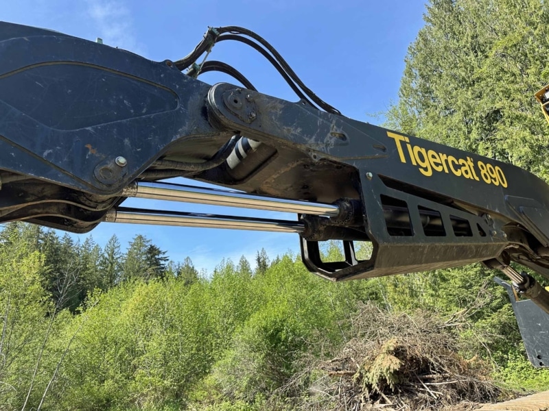 2018 Tigercat 890 Heel Boom Log Loader - Image 28