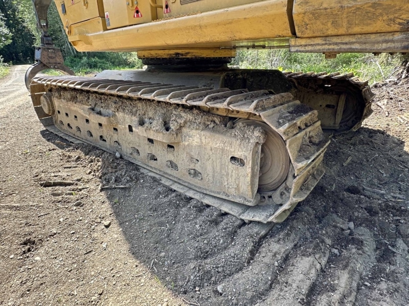 2018 Tigercat 890 Heel Boom Log Loader - Image 49