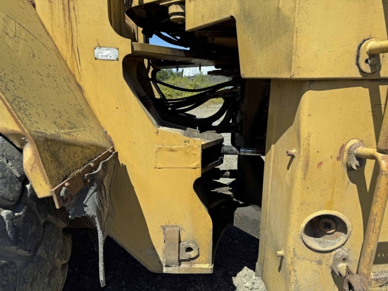 1994 Caterpillar 980F "Logger" Wheel Loader - Image 27