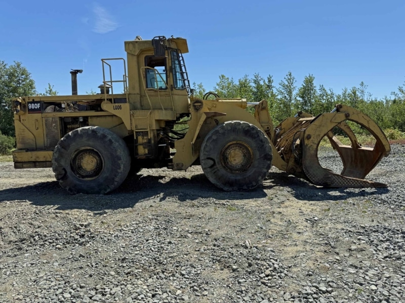 1994 Caterpillar 980F "Logger" Wheel Loader - Image 7
