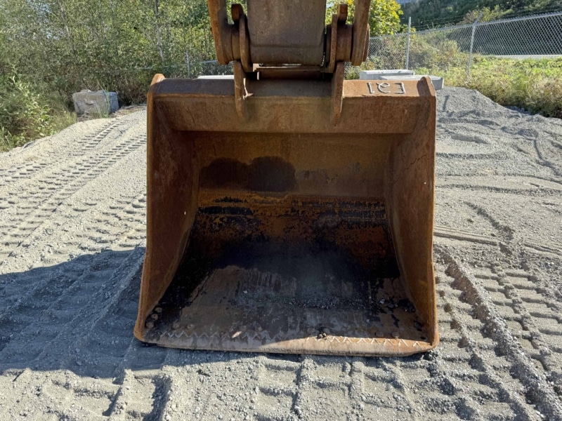 1994 Caterpillar 330L "Road Builder" Hydraulic Excavator - Image 20