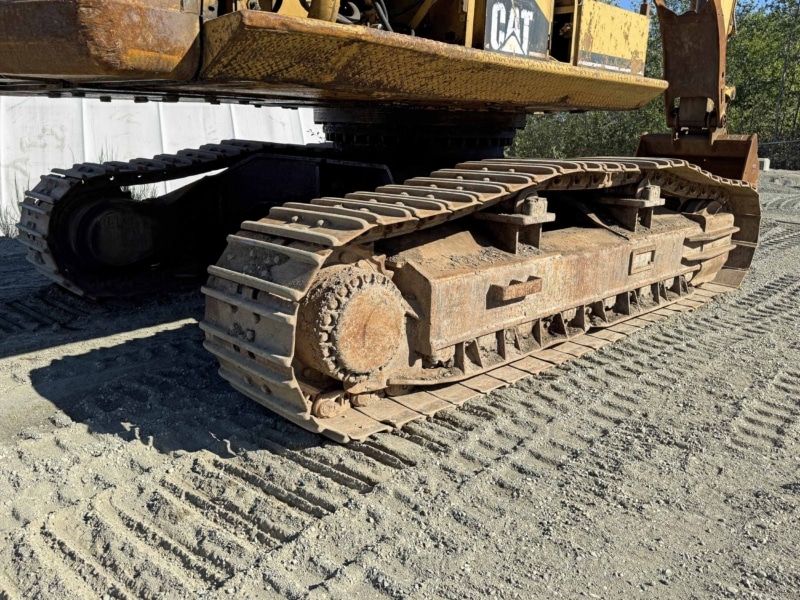 1994 Caterpillar 330L "Road Builder" Hydraulic Excavator - Image 33