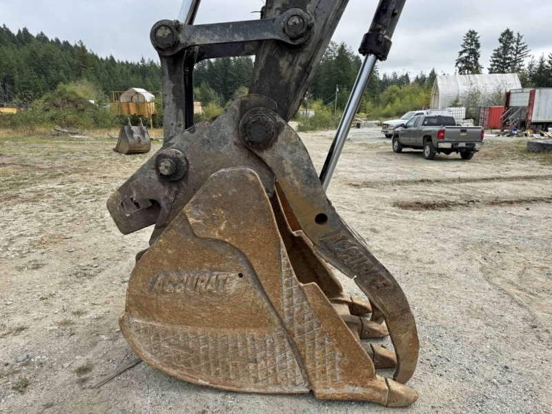 2013 John Deere 3754D "Road Builder" Hydraulic Excavator - Image 23