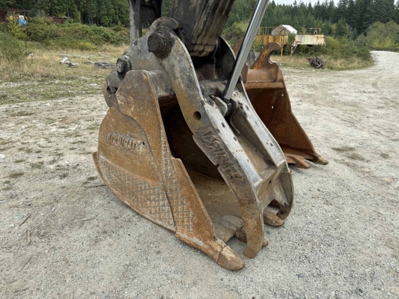 2013 John Deere 3754D "Road Builder" Hydraulic Excavator - Image 24