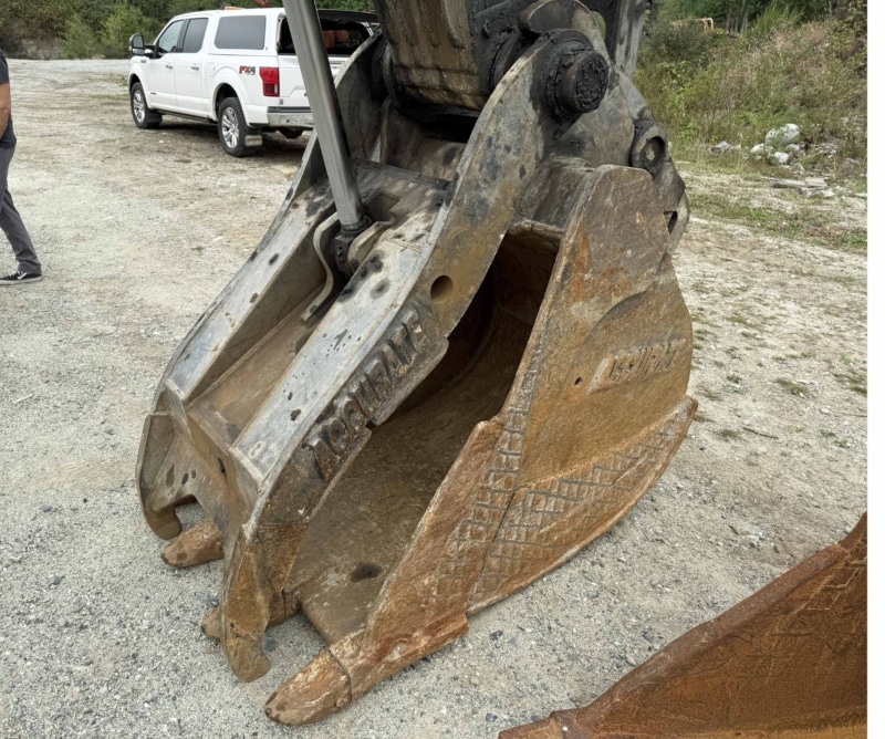 2013 John Deere 3754D "Road Builder" Hydraulic Excavator - Image 25