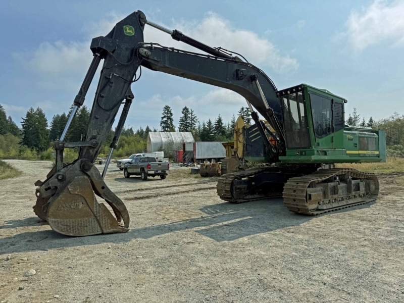 2013 John Deere 3754D "Road Builder" Hydraulic Excavator - Image 2