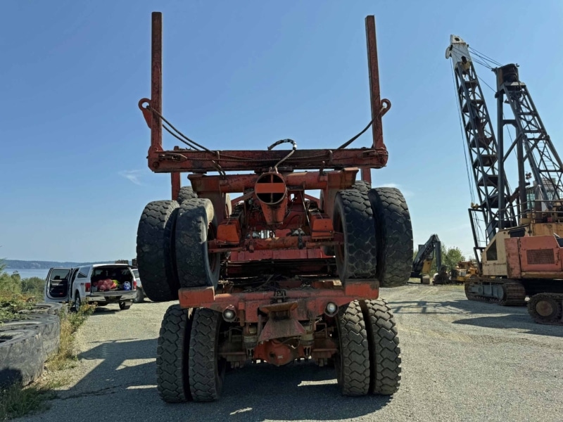 Hayes HDX Conventional T/A Off Highway Log Truck & Trailer - Image 14