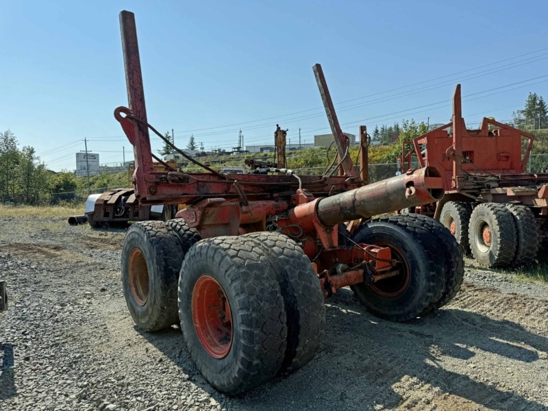 Hayes HDX Conventional T/A Off Highway Log Truck & Trailer - Image 33