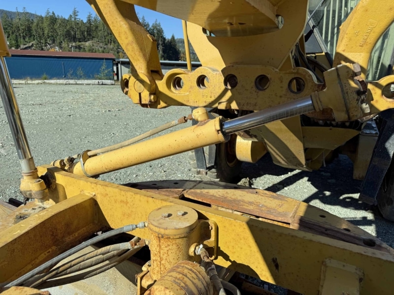 2003 Caterpillar 140H Motor Grader - Image 33