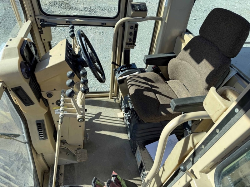 2003 Caterpillar 140H Motor Grader - Image 38