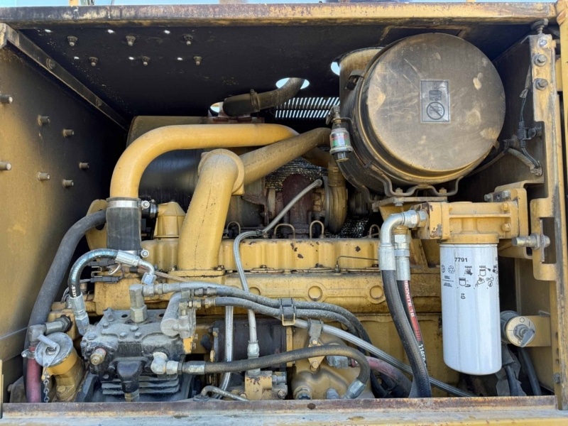 2003 Caterpillar 140H Motor Grader - Image 44