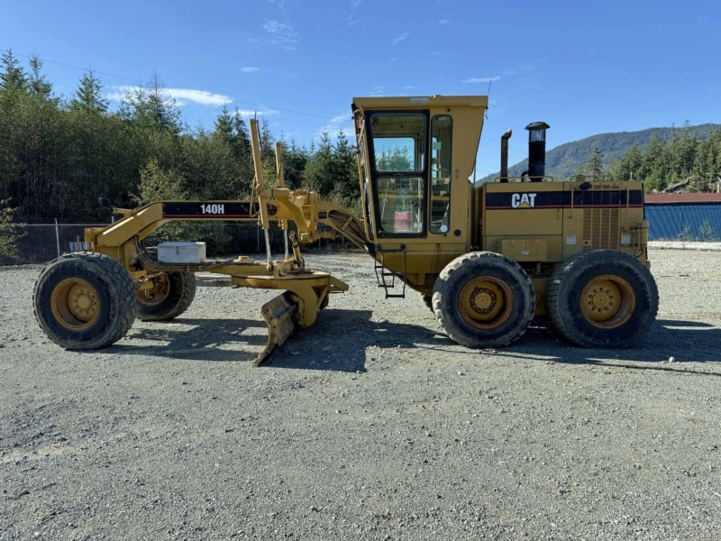 2003 Caterpillar 140H Motor Grader - Image 20