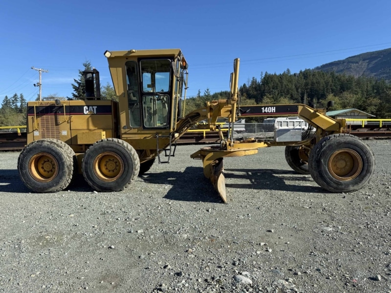 2003 Caterpillar 140H Motor Grader - Image 8