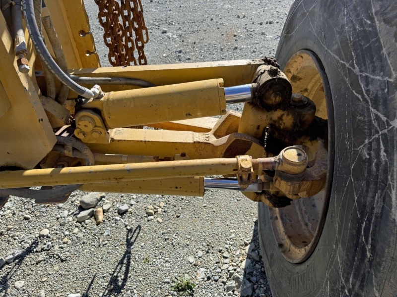 2003 Caterpillar 140H Motor Grader - Image 25