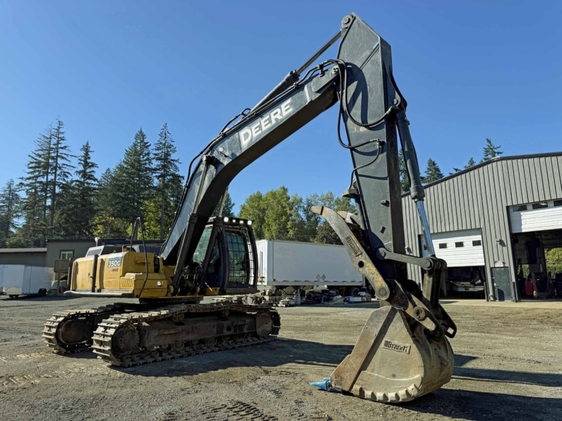 2014 John Deere 350GLC Hydraulic Excavator - Image 6