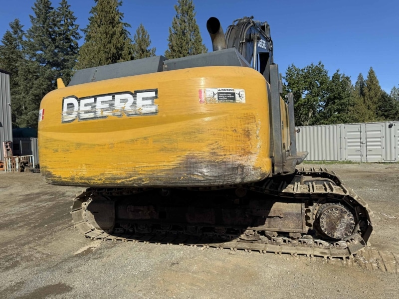 2014 John Deere 350GLC Hydraulic Excavator - Image 13