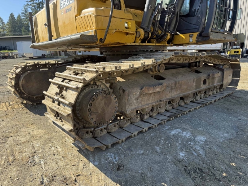 2014 John Deere 350GLC Hydraulic Excavator - Image 36